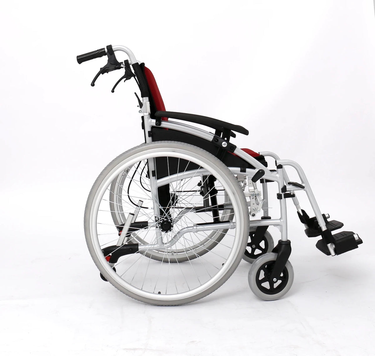 Aluminum Self Propelled Wheelchair AMW0023